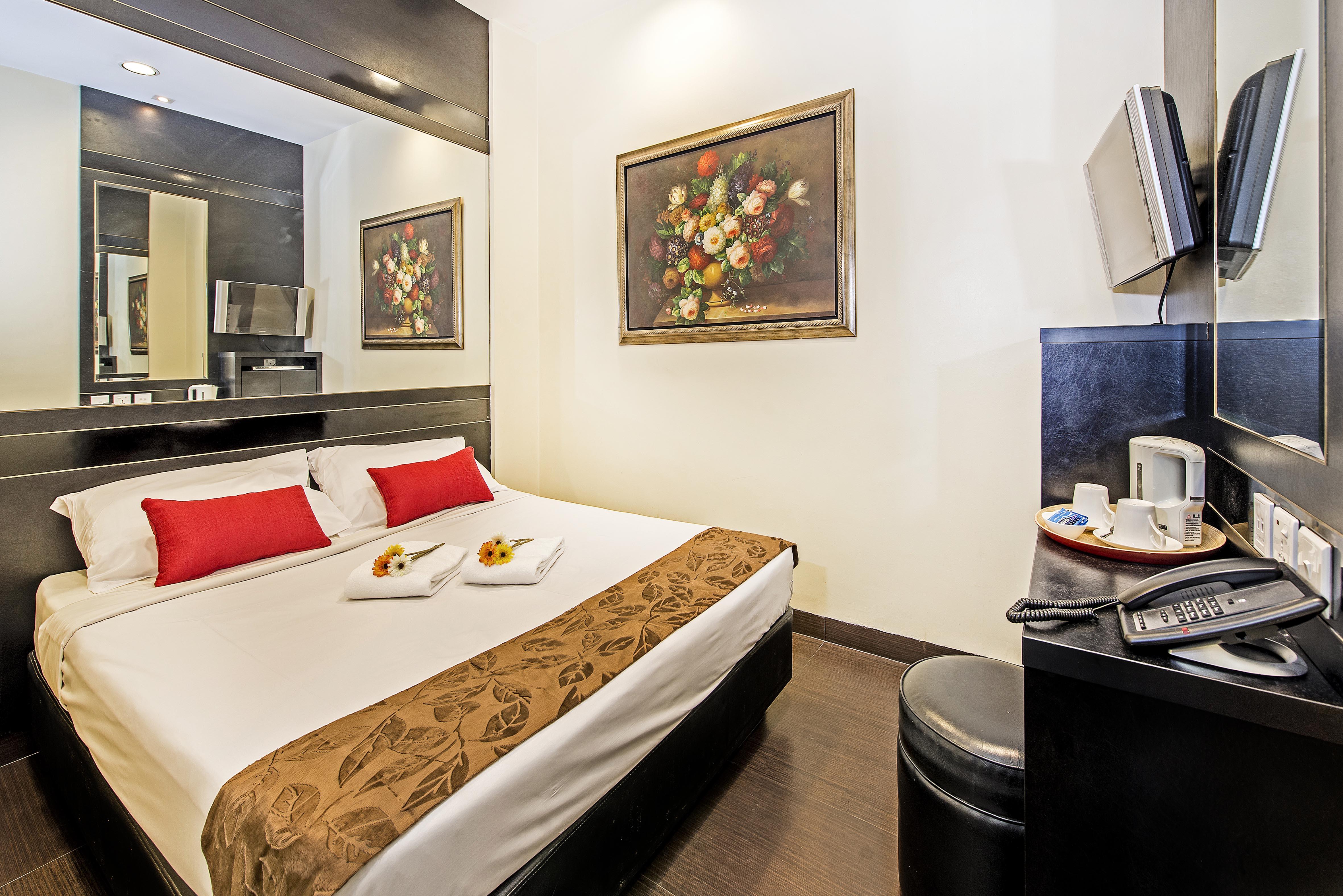 Hotel 81 Kovan Сингапур Екстериор снимка